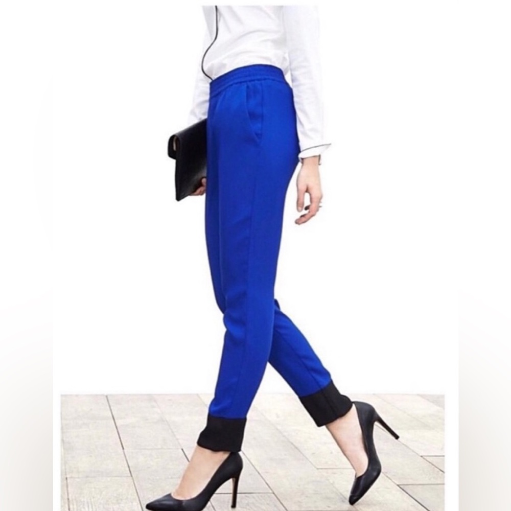 Banana Republic Women’s Blue and Black Pajama Style Dress Pants Size 14